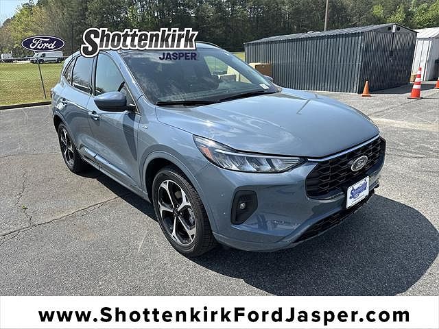 2023 Ford Escape