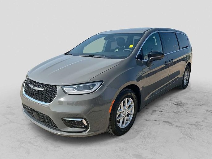 2025 Chrysler Pacifica