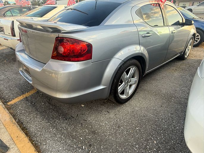 2013 Dodge Avenger