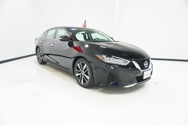 2023 Nissan Maxima