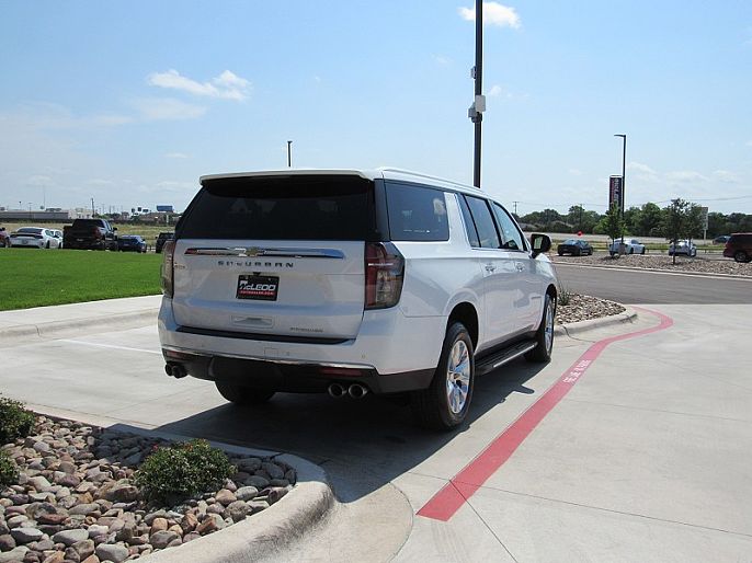 2023 Chevrolet Suburban