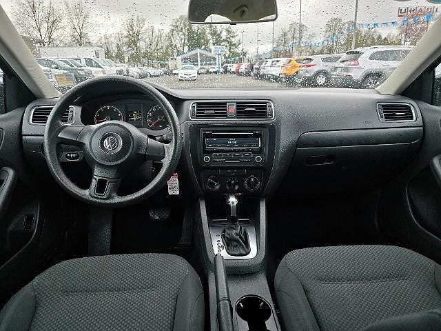 2013 Volkswagen Jetta Base image 5