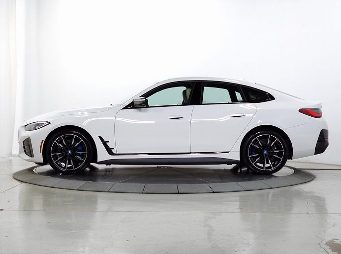 2023 BMW i4