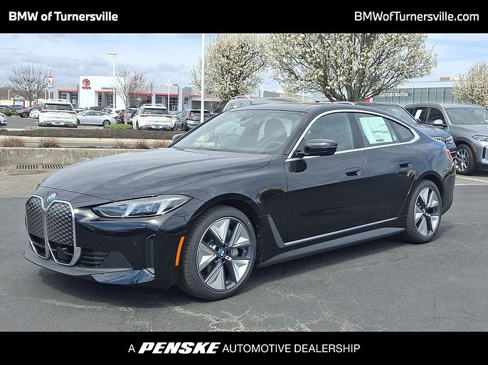 2025 BMW i4