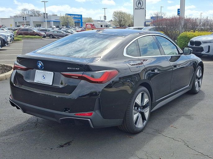 2025 BMW i4