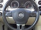 2017 Volkswagen Tiguan SEL image 12