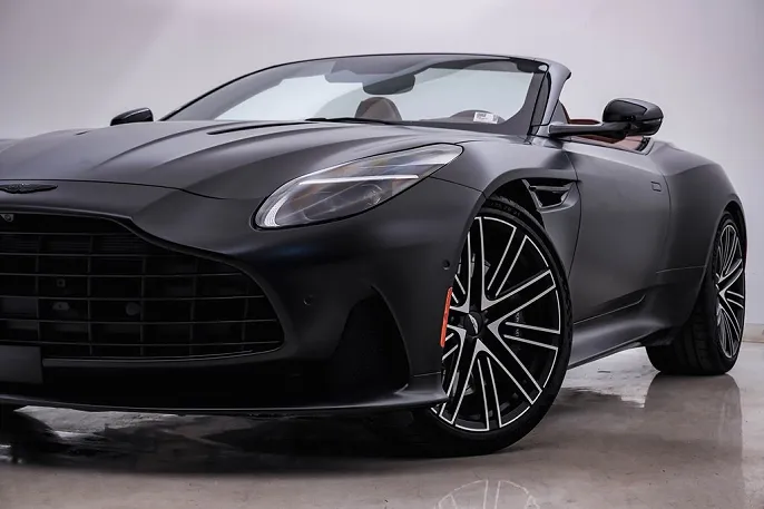 2024 Aston Martin DB12