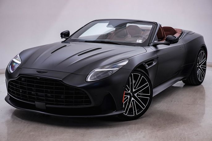 2024 Aston Martin DB12