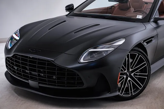 2024 Aston Martin DB12