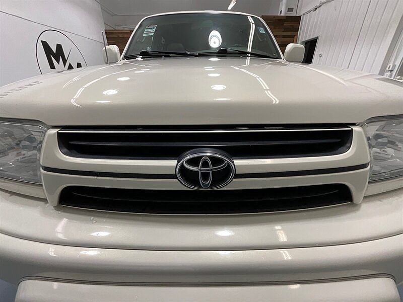 2002 Toyota 4Runner Limited Edition image 29