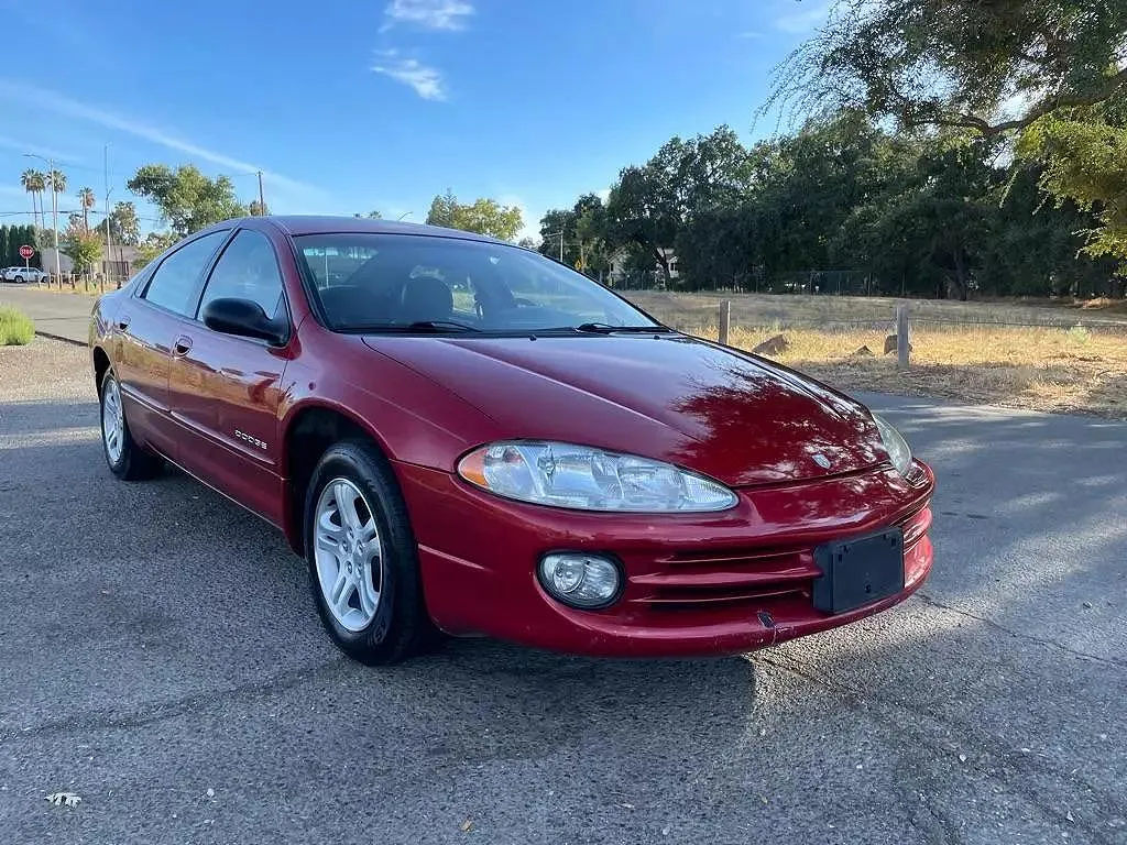 2001 Dodge Intrepid ES image 2