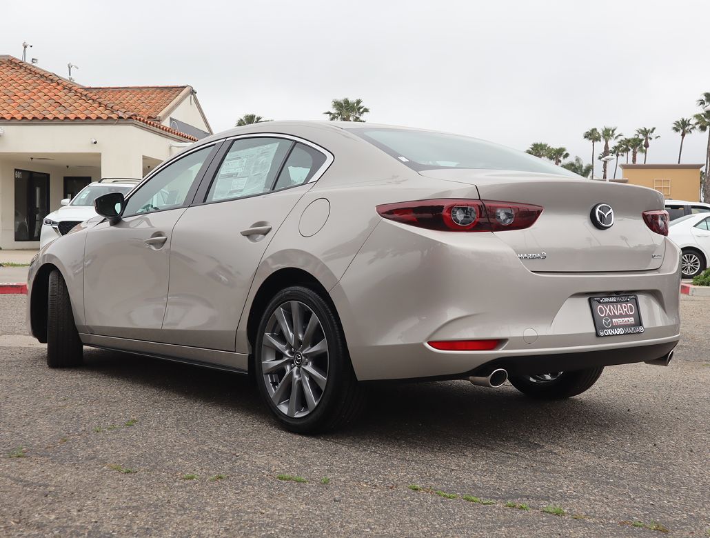 2024 Mazda Mazda3 Preferred image 3