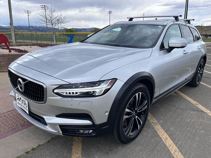 2018 Volvo V90