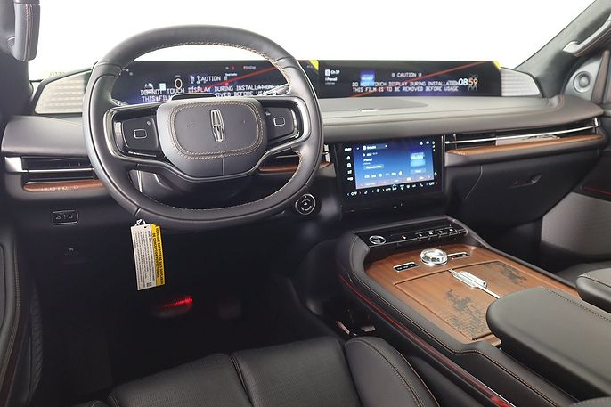 2026 Lincoln Navigator L