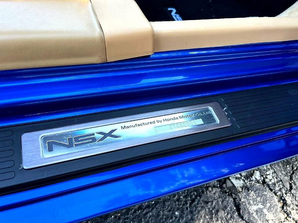 2003 Acura NSX T image 24