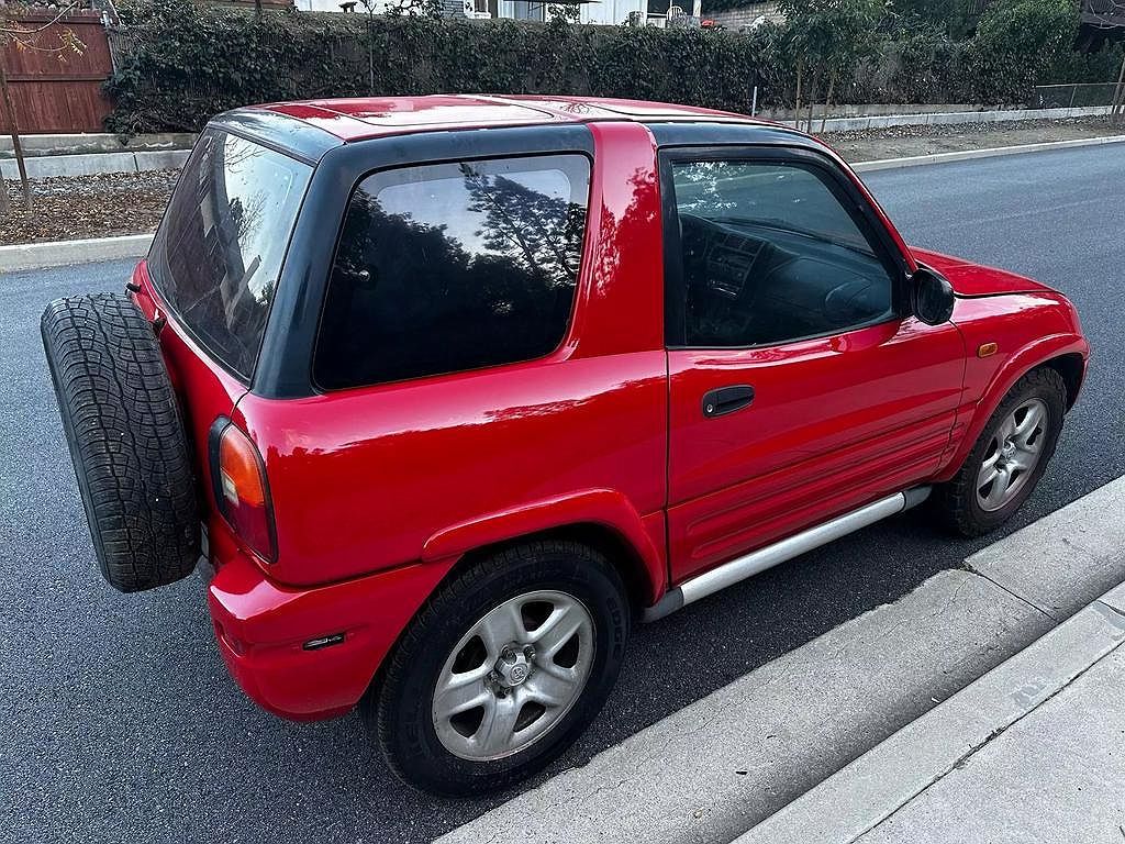 1997 Toyota RAV4 null image 10