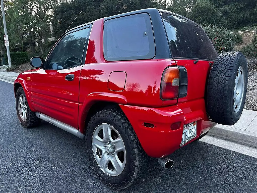 1997 Toyota RAV4 null image 5
