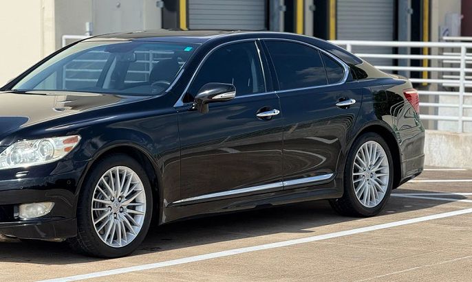 2010 Lexus LS