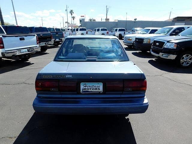 1989 Nissan Stanza GXE image 4