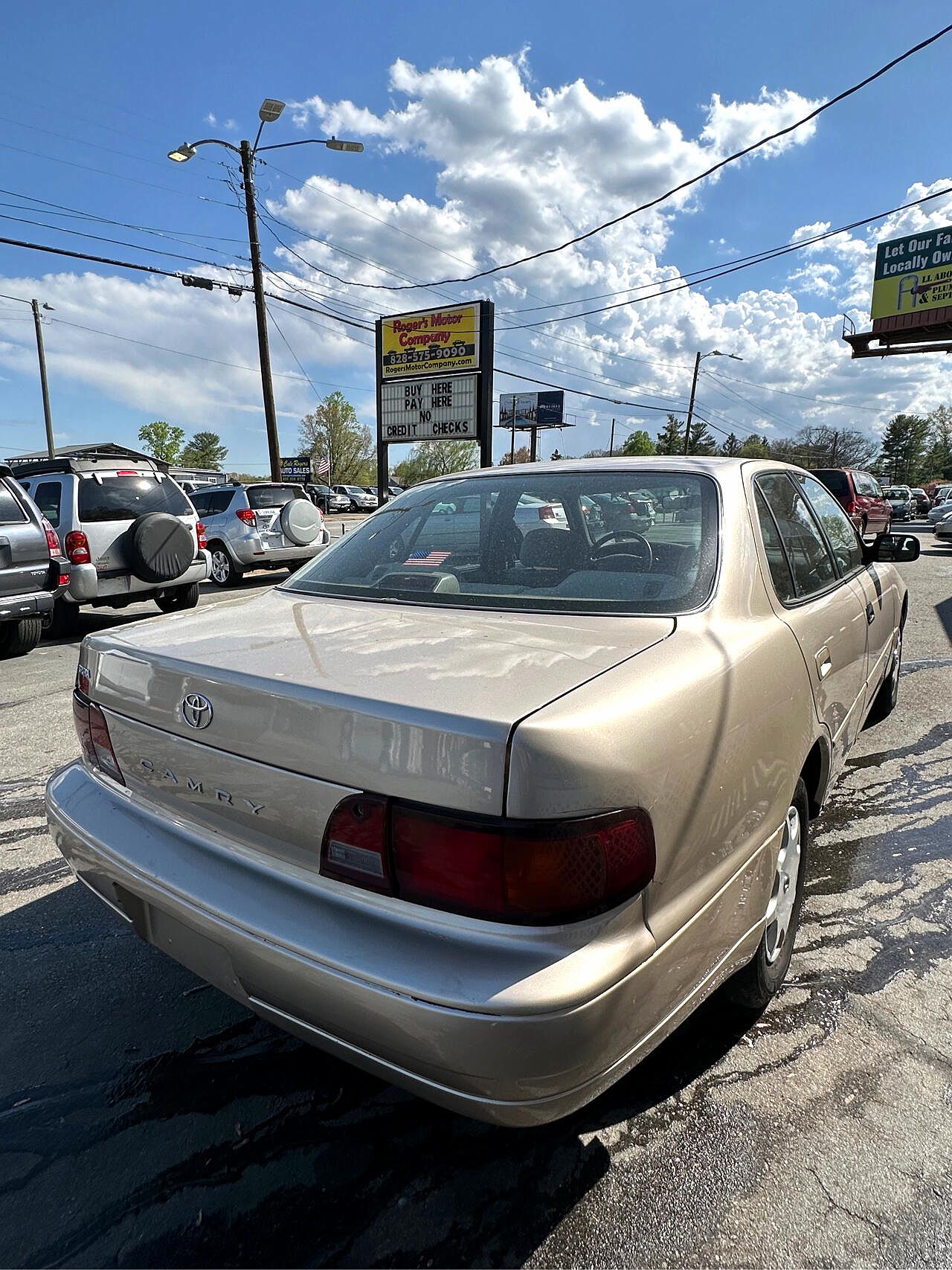 1996 Toyota Camry DX image 10