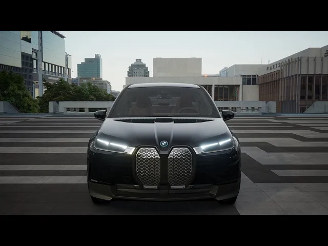 2025 BMW iX