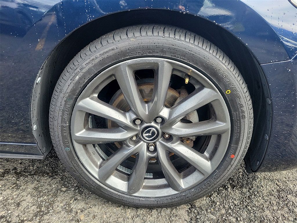 2019 Mazda Mazda3 Base image 7