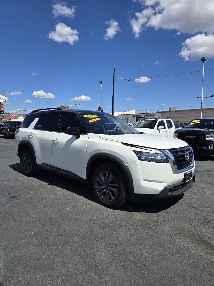 2022 Nissan Pathfinder