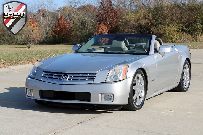 2005 Cadillac XLR