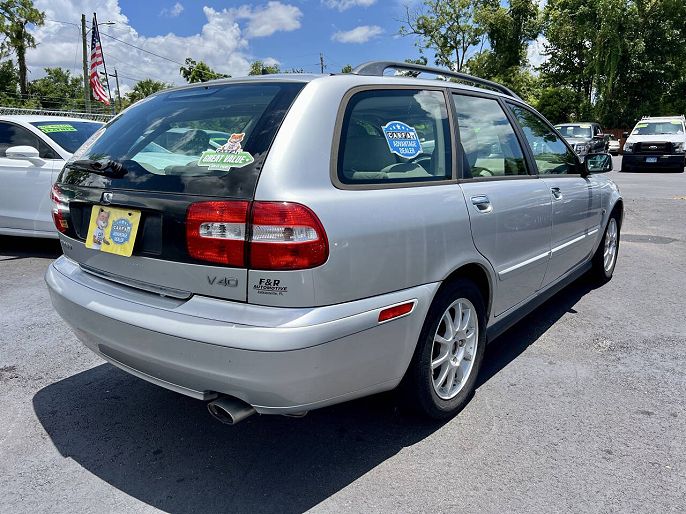 2003 Volvo V40