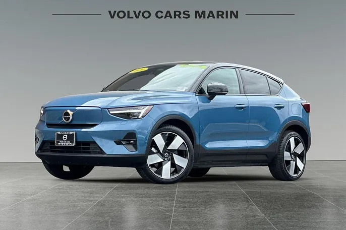 2022 Volvo C40
