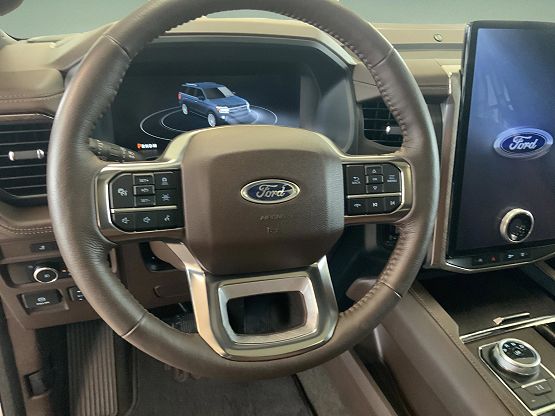 2024 Ford Expedition King Ranch photo 7