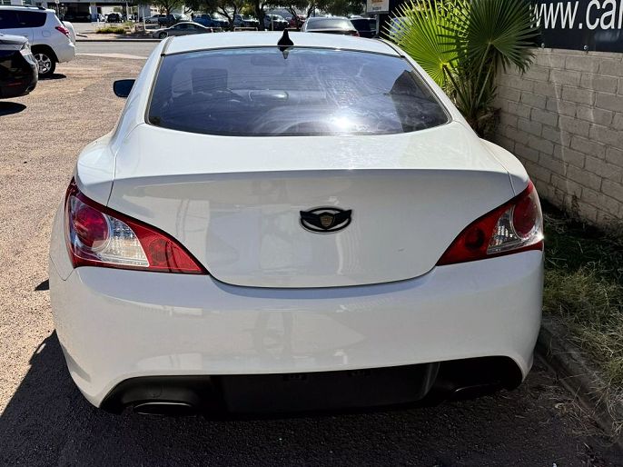 2012 Hyundai Genesis