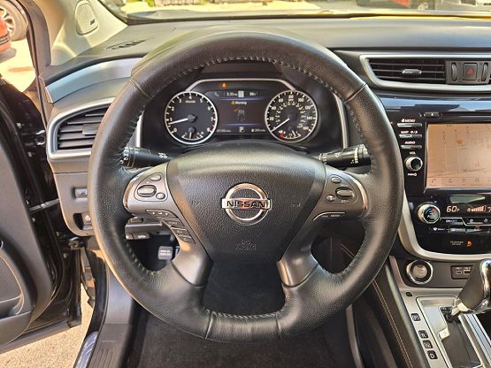 2019 Nissan Murano SL photo 12