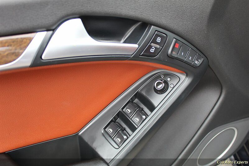 2011 Audi S5 Prestige image 9