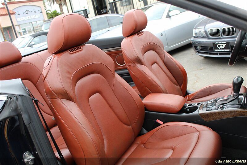 2011 Audi S5 Prestige image 16