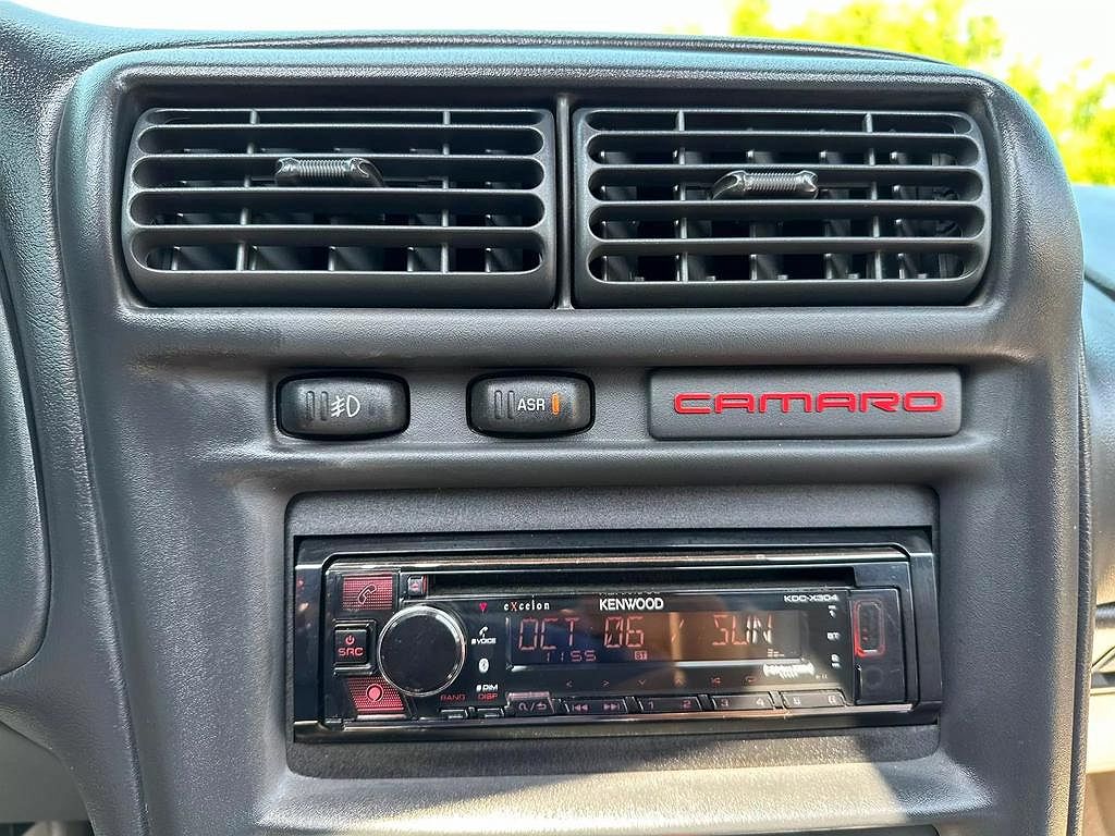1997 Chevrolet Camaro Z28 image 21