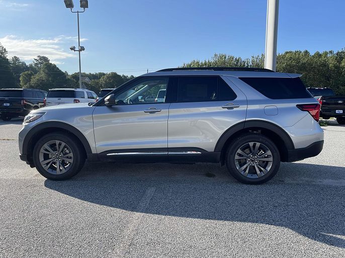 2025 Ford Explorer