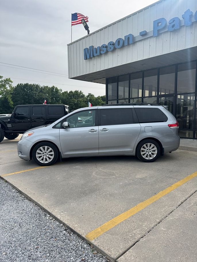 2013 Toyota Sienna