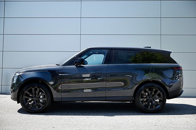 2026 Land Rover Range Rover Sport