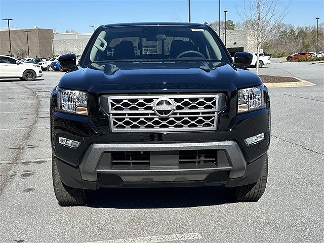 2024 Nissan Frontier SV image 1