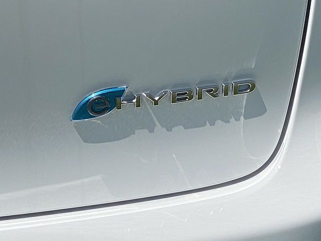 2024 Chrysler Pacifica Pinnacle image 5