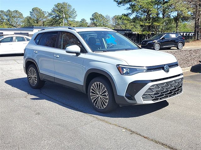 2025 Volkswagen Taos