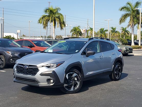 2025 Subaru Crosstrek Limited photo 2