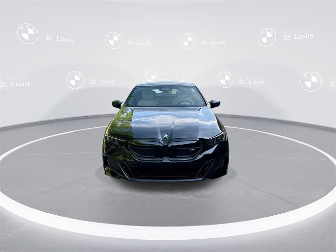 2025 BMW i5