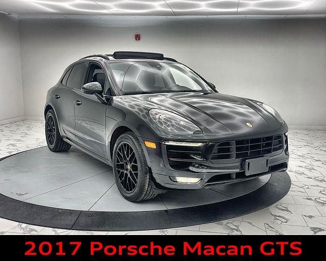 2017 Porsche Macan GTS image 0