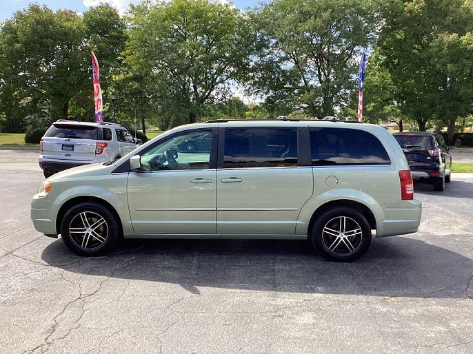 2010 Chrysler Town & Country