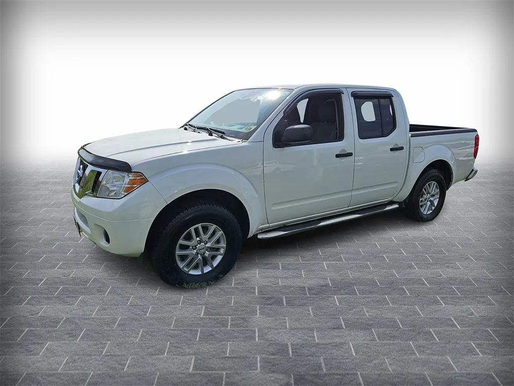 2016 Nissan Frontier null image 1