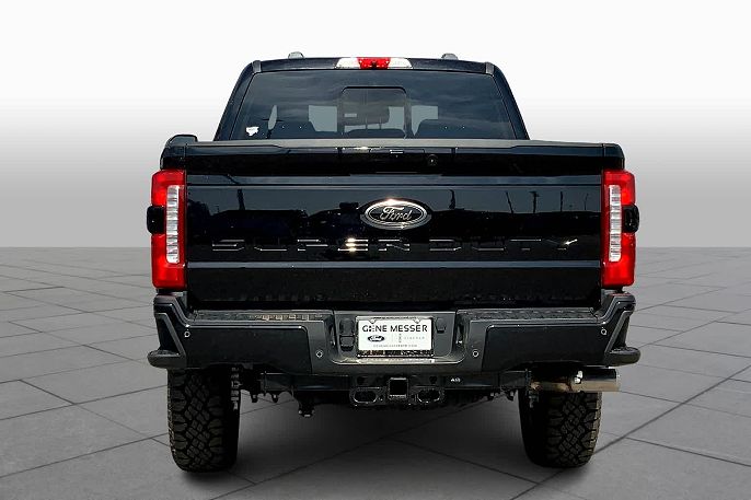2025 Ford F-250