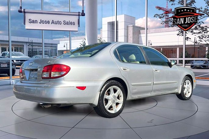 2002 Infiniti I35