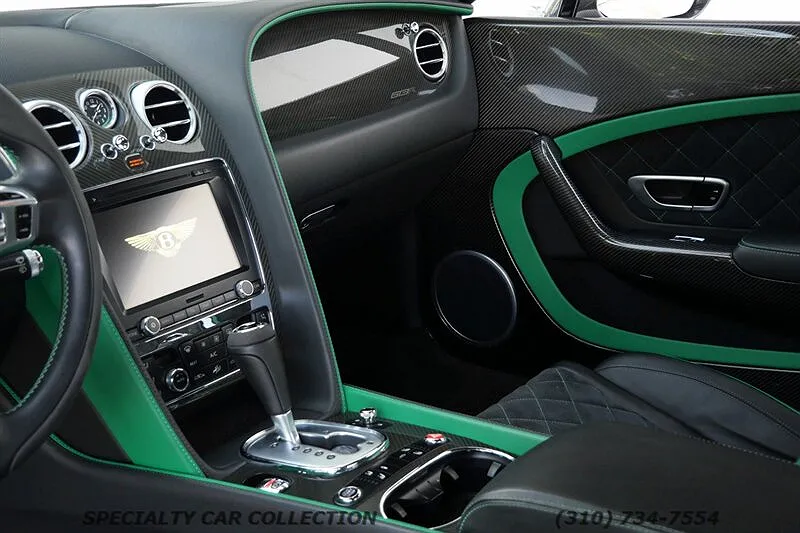 2015 Bentley Continental GT3-R image 18